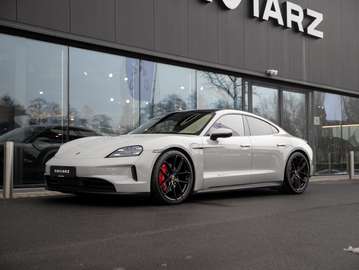 4S 105KW/P.BAT+/HDMATR/ACC/HUD/360/CHRONO/BOSE/14W