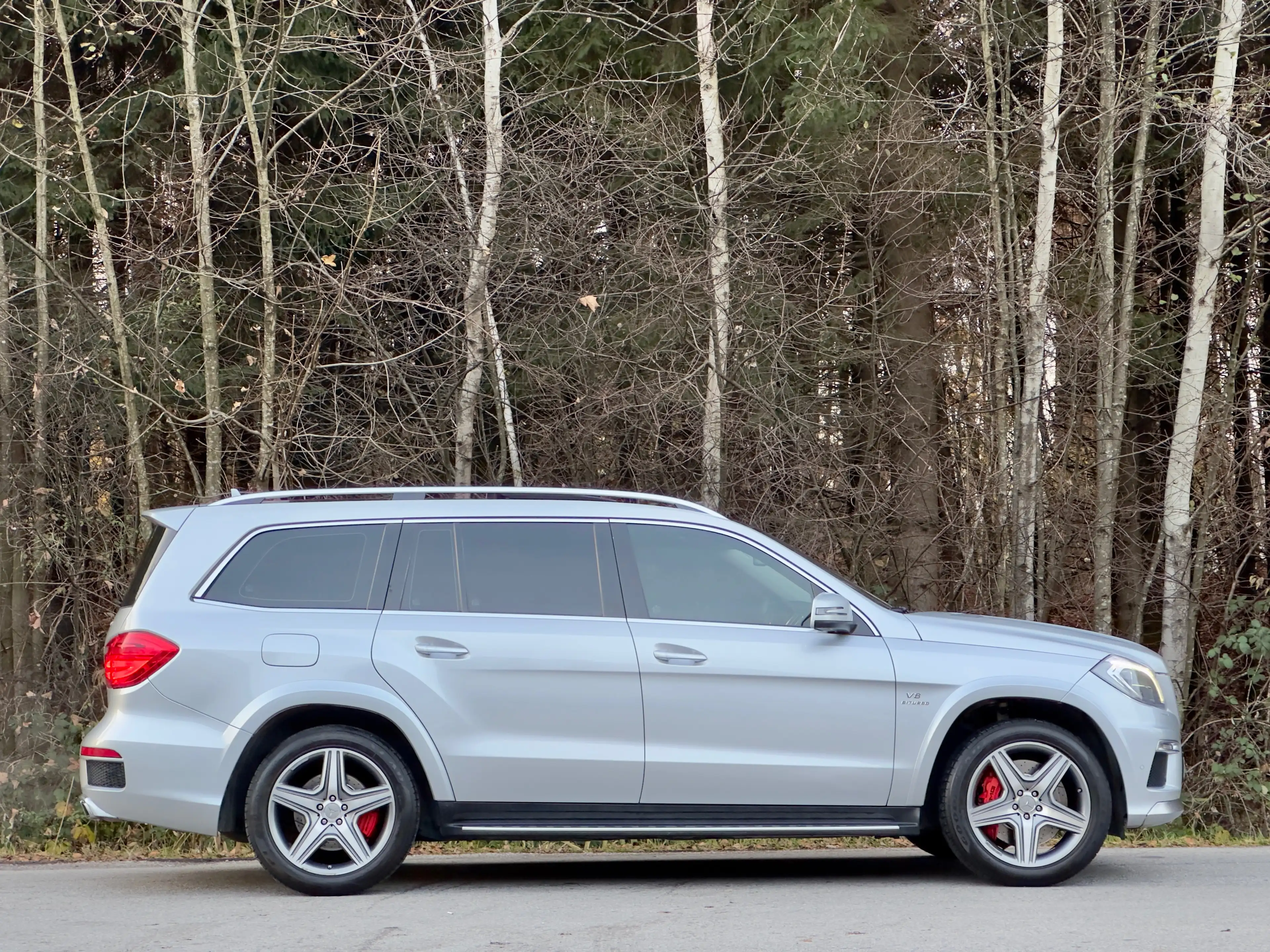 Mercedes-Benz GL 63 AMG GL 63 AMG 4Matic Aut 7SITZ*PANO*AHK*VOll* — photo 3