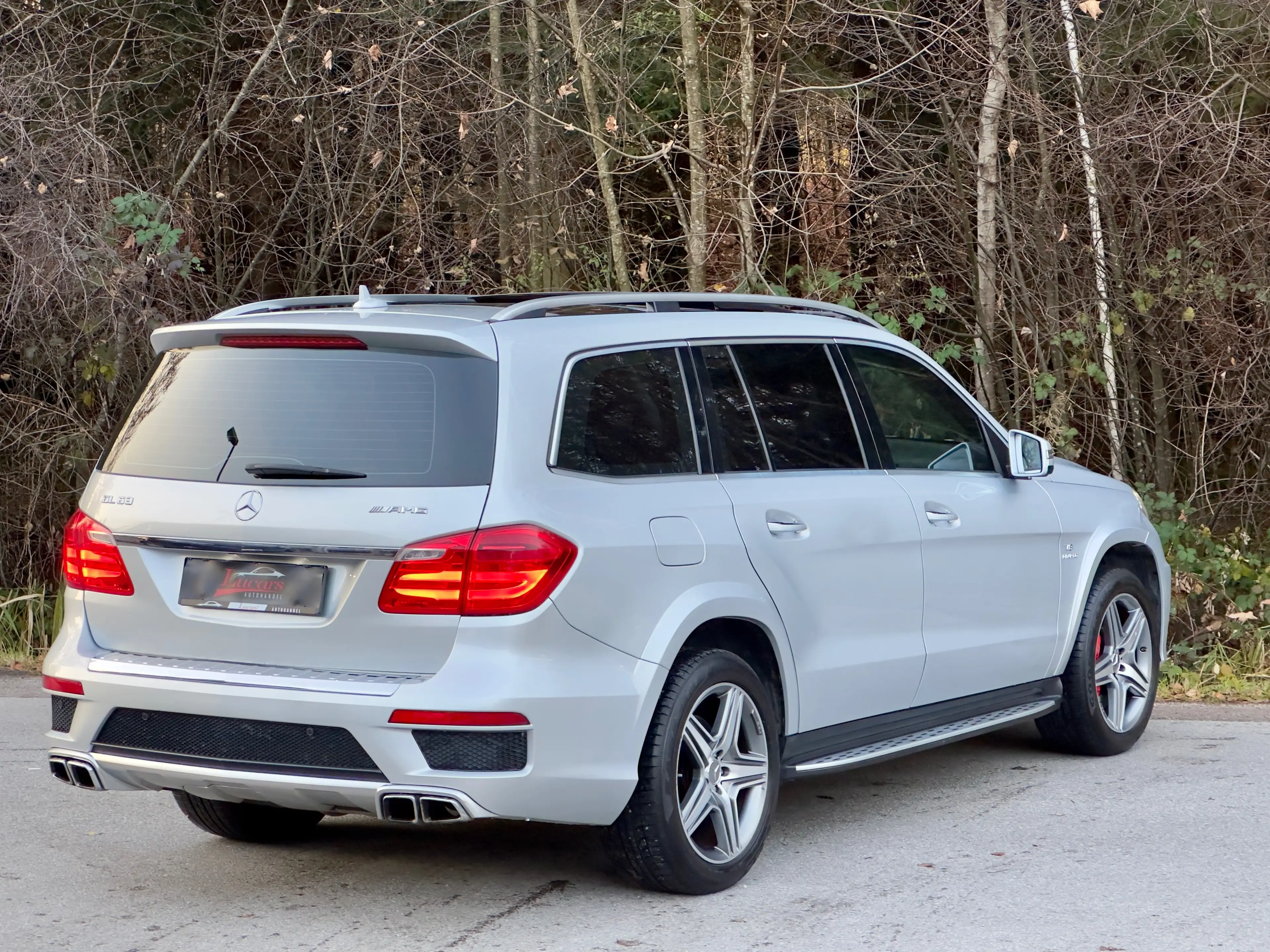 Mercedes-Benz GL 63 AMG GL 63 AMG 4Matic Aut 7SITZ*PANO*AHK*VOll* — photo 5