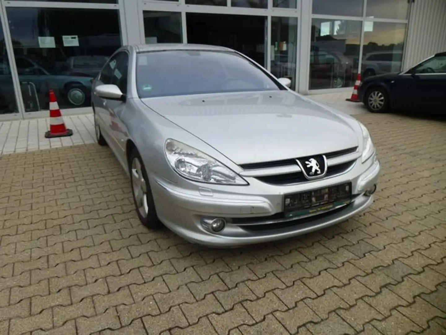 Peugeot 607 Silber - 2