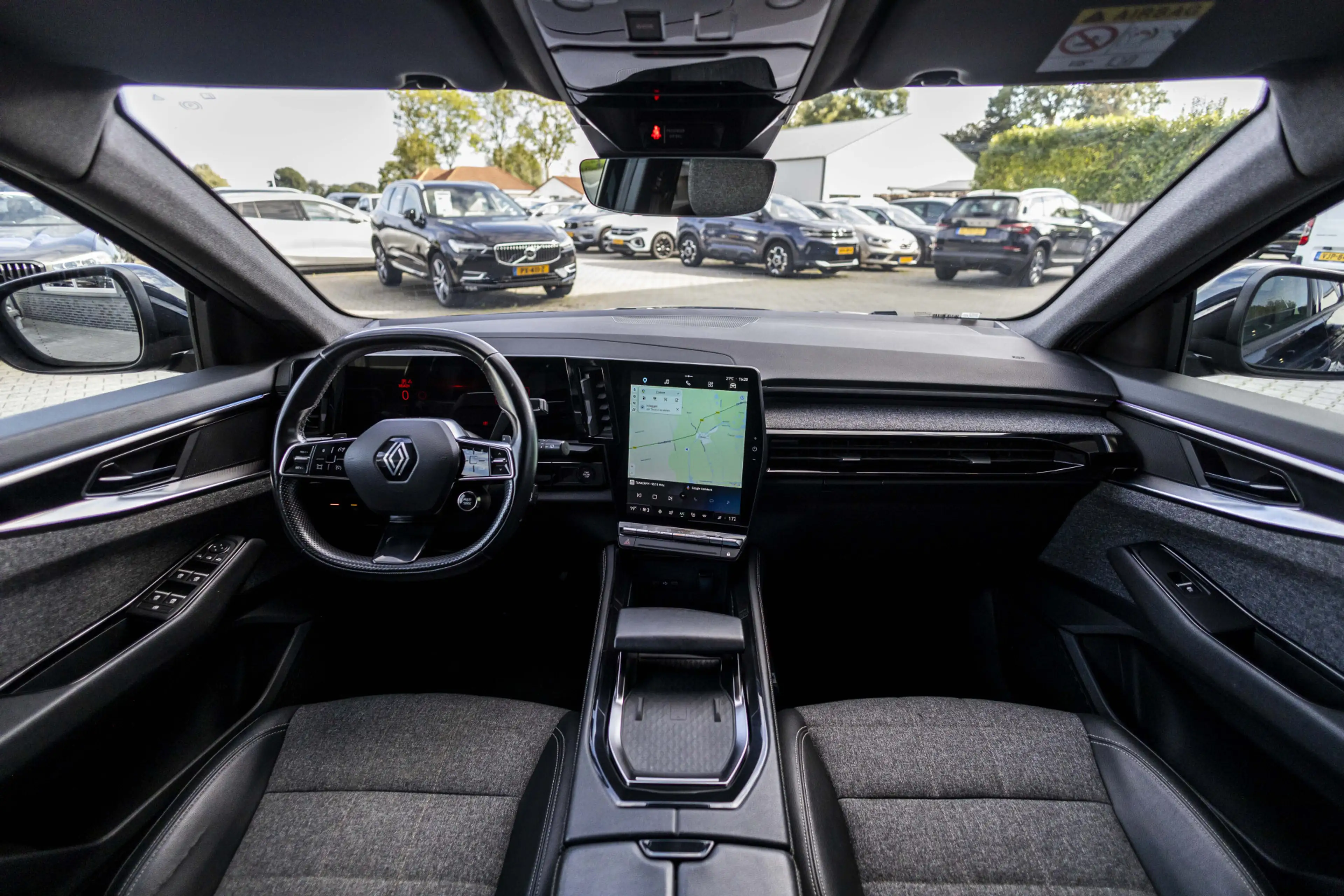 Renault Espace E-Tech full hybrid 200 techno 7p. | Trekhaak | Cam — photo 6