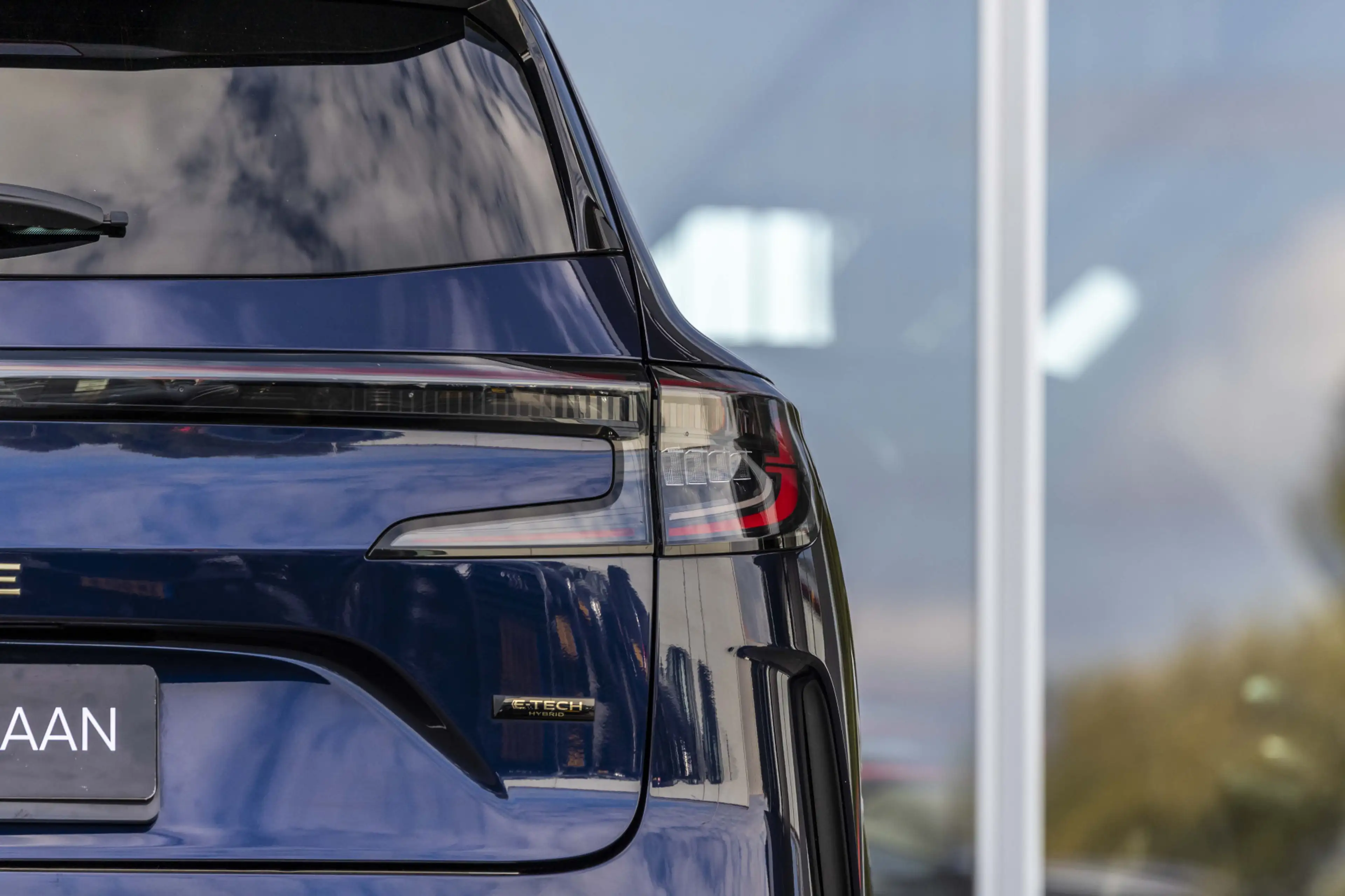 Renault Espace E-Tech full hybrid 200 techno 7p. | Trekhaak | Cam — photo 42