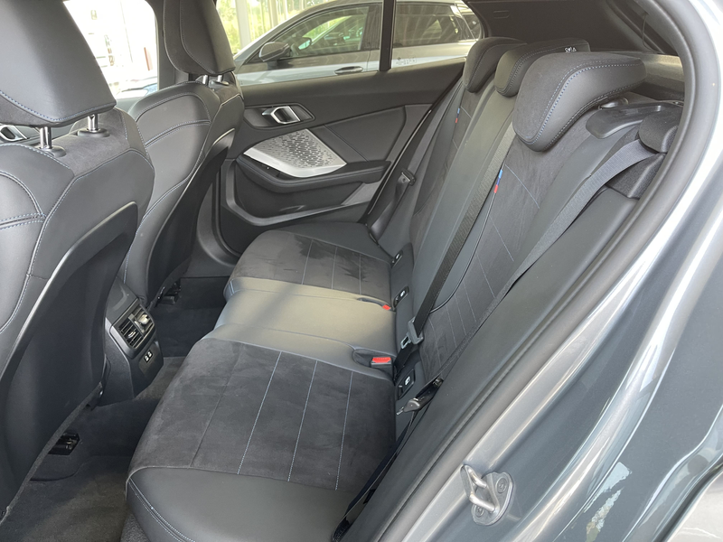 BMW 120 iA MHEV *** GARANTIE + PACK M + LED + GPS PRO + CUIR *** — photo 12