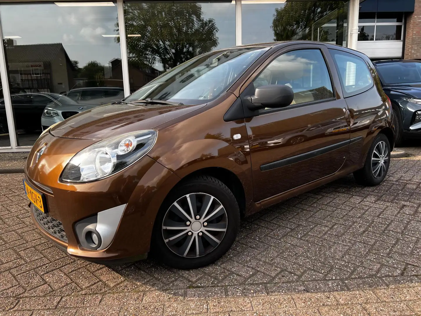 Renault Twingo 1.2-16V Authentique Bruin - 2