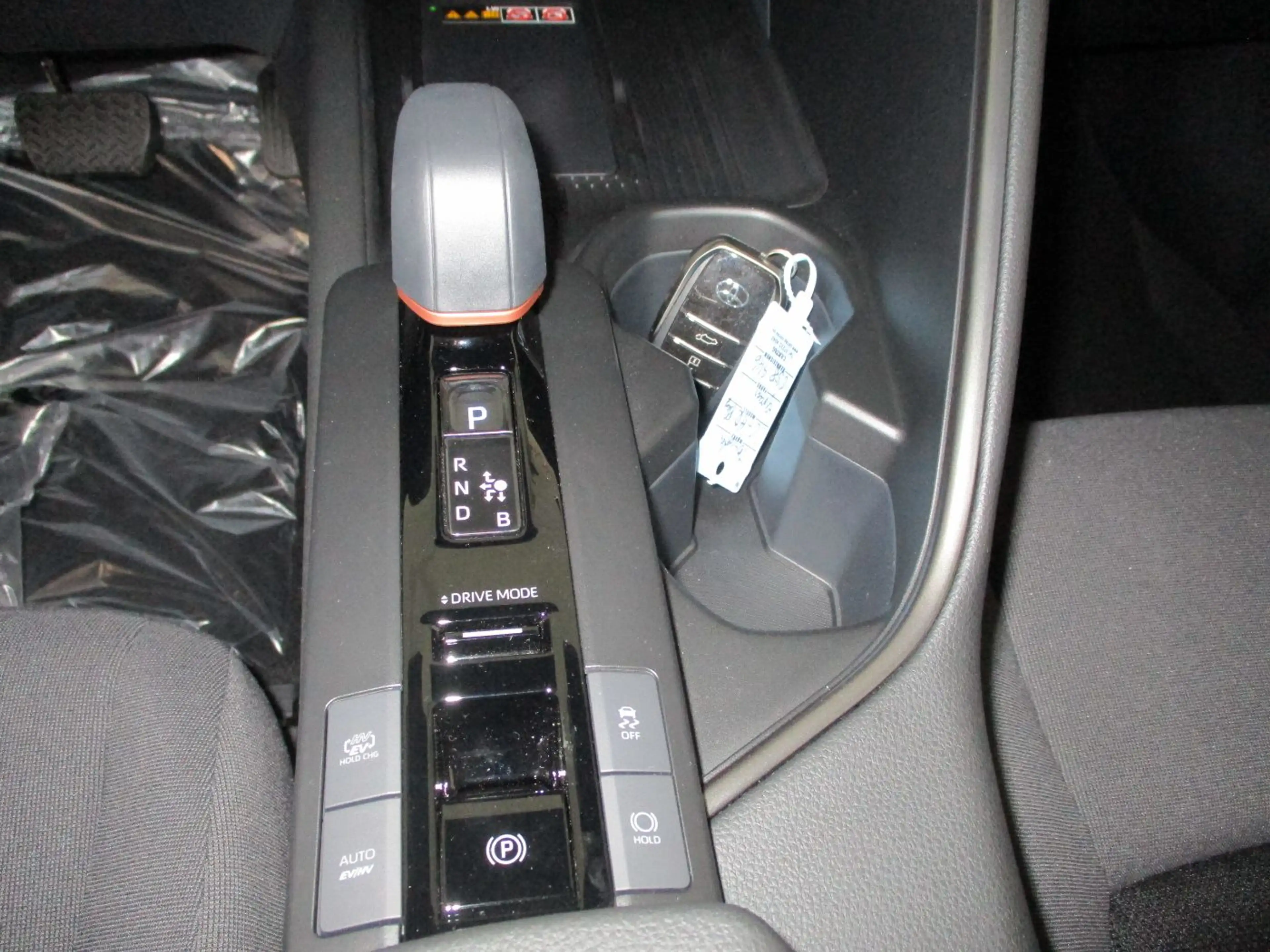 Toyota C-HR 2.0 Plug-in Hybrid Team D LED, Kamera, Navi — photo 15