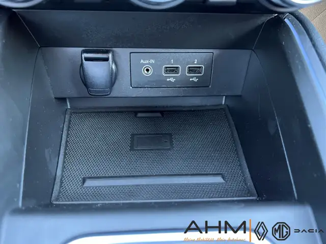 Renault Clio view 25