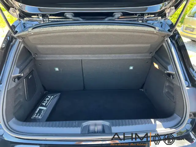 Renault Clio view 9