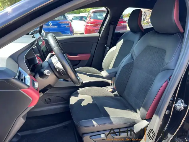 Renault Clio view 11