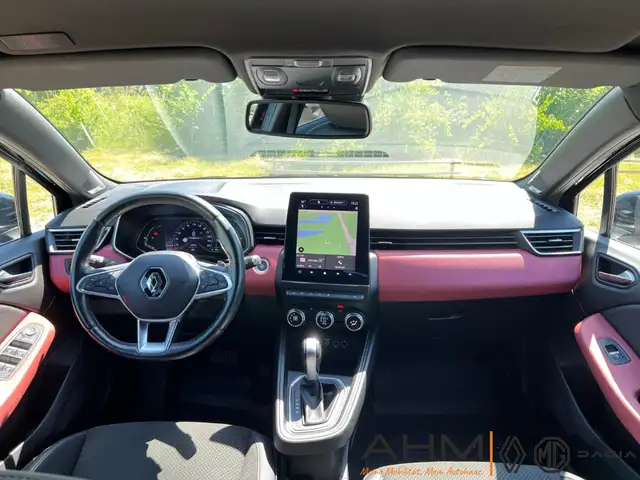 Renault Clio view 13