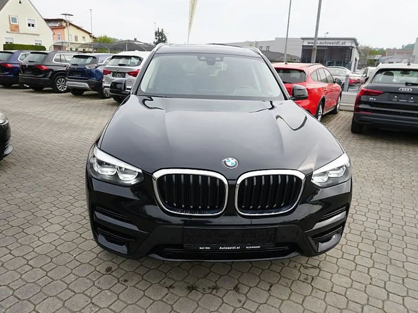 BMW X3 X3 sDrive 18d Aut. *TOPAUSSTATTUNG* Schwarz - 2