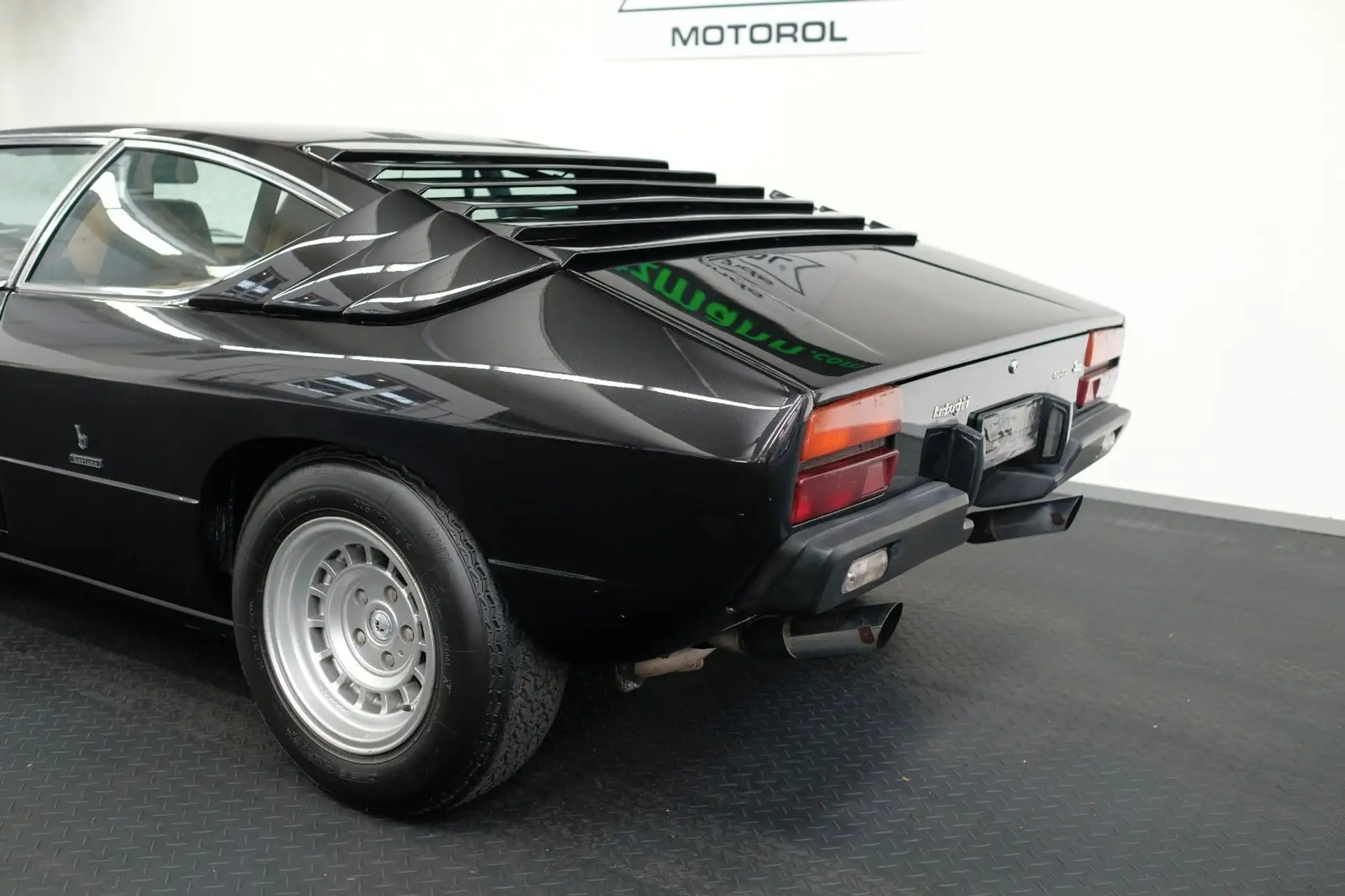 람보르기니 Urraco 1976 검정 사진 8