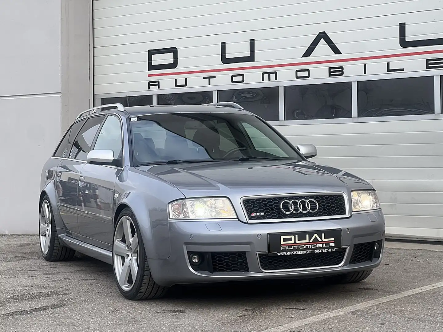 Audi RS6 Avant 4,2 V8 quattro Tiptronic Gri - 2