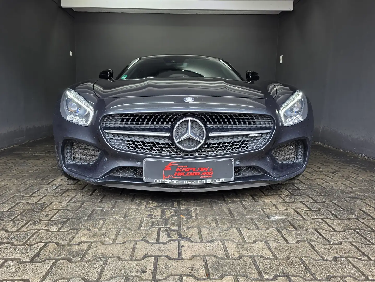 Mercedes-Benz AMG GT S COUPE, PANO, LED, R-KAMERA, BURMESTER, 7G Noir - 2