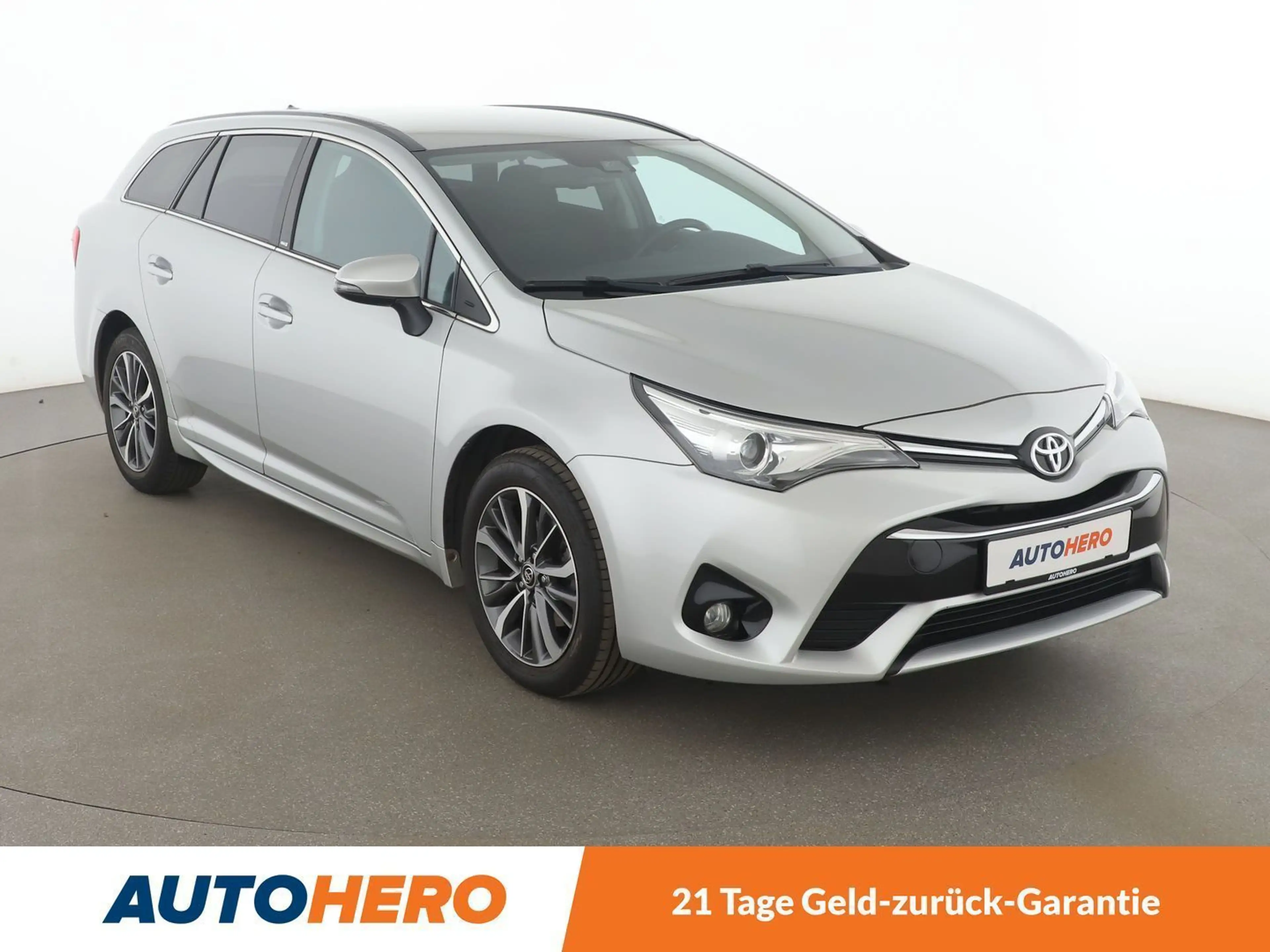 Toyota Avensis 1.8 Edition-S*NAVI*LED*TEMPO*CAM*SHZ*KLIMA* — photo 8
