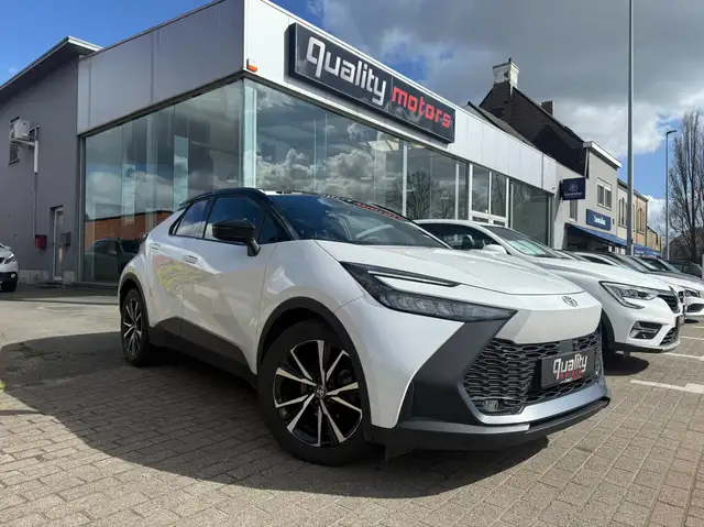 Toyota C-HR C-HR Hybrid HEV 1.8 Dynamic Plus - PERFECT CONDITION - TOYOTA WARANTY  !!