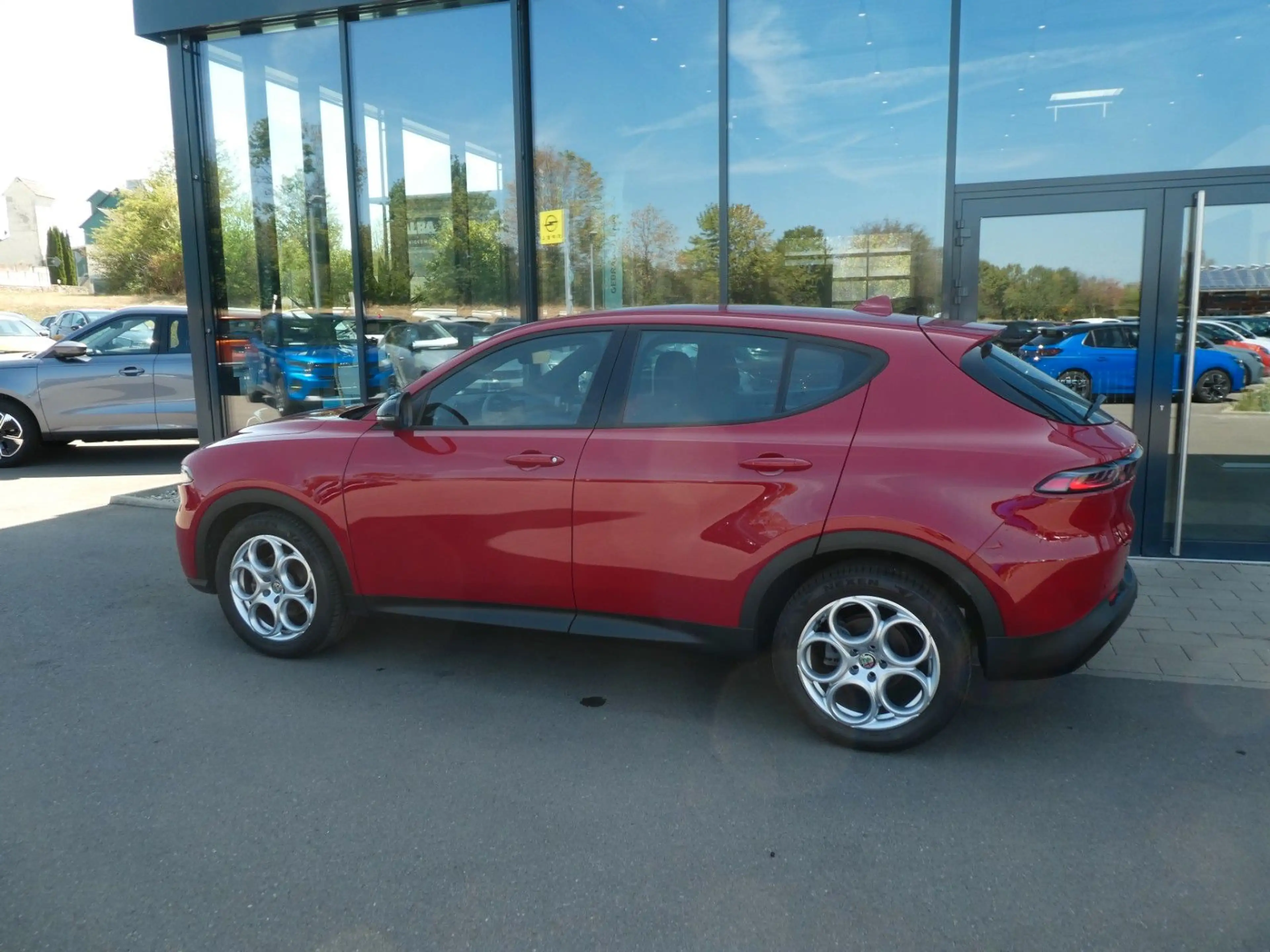 Alfa Romeo Tonale Super Klima, PDC, LMF, BT — photo 4