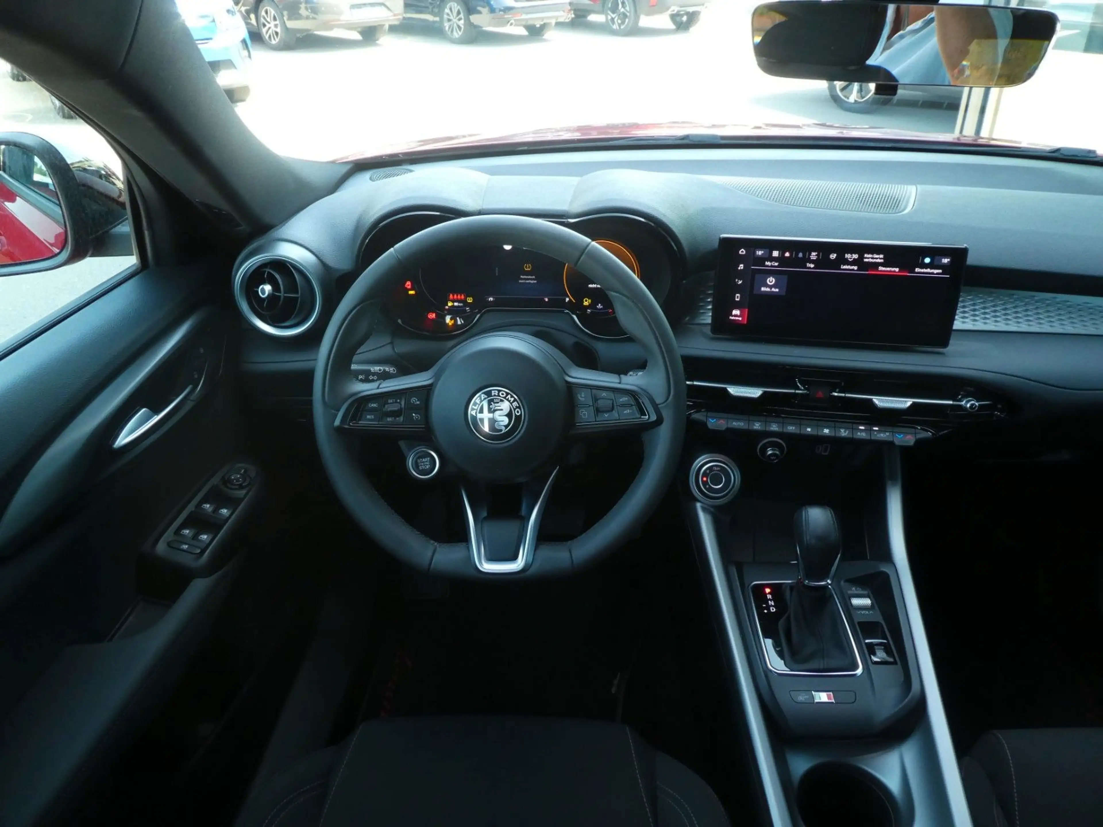 Alfa Romeo Tonale Super Klima, PDC, LMF, BT — photo 11