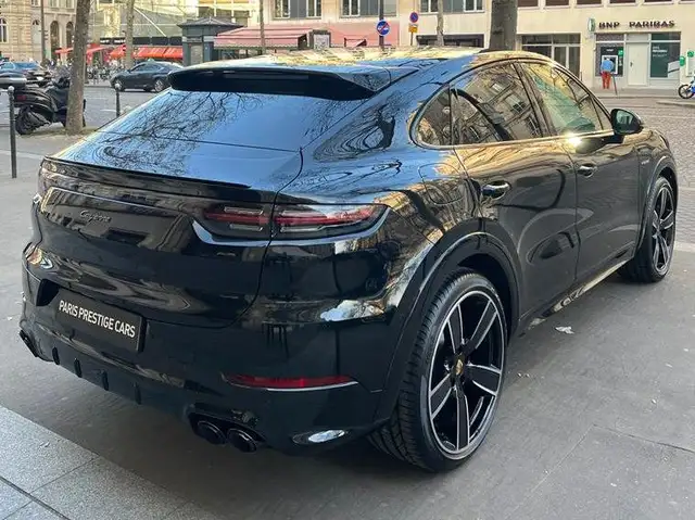 Porsche Cayenne view 9