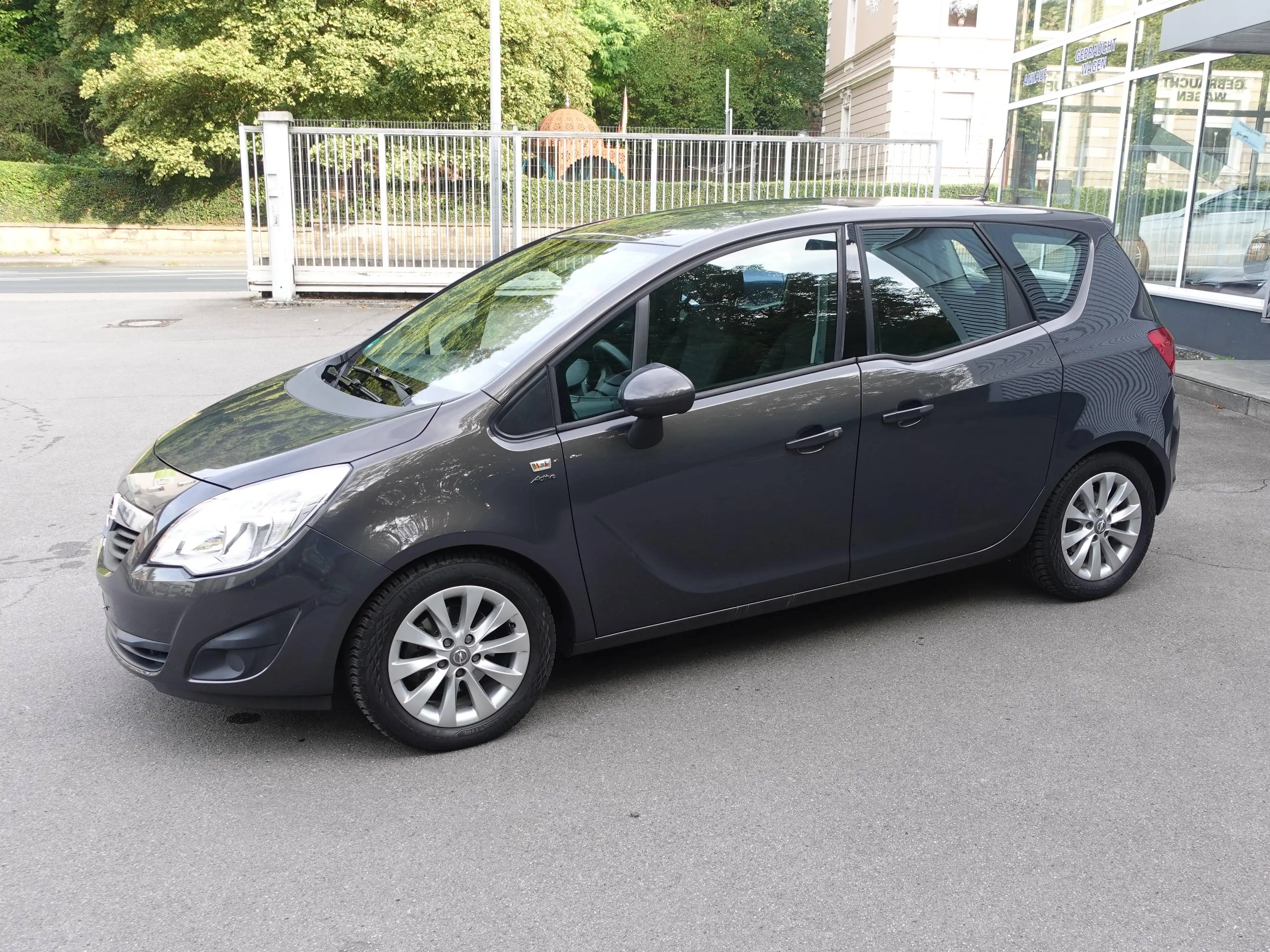 Opel Meriva Active Automatik Klimaautomatik 49tKm !! — photo 14
