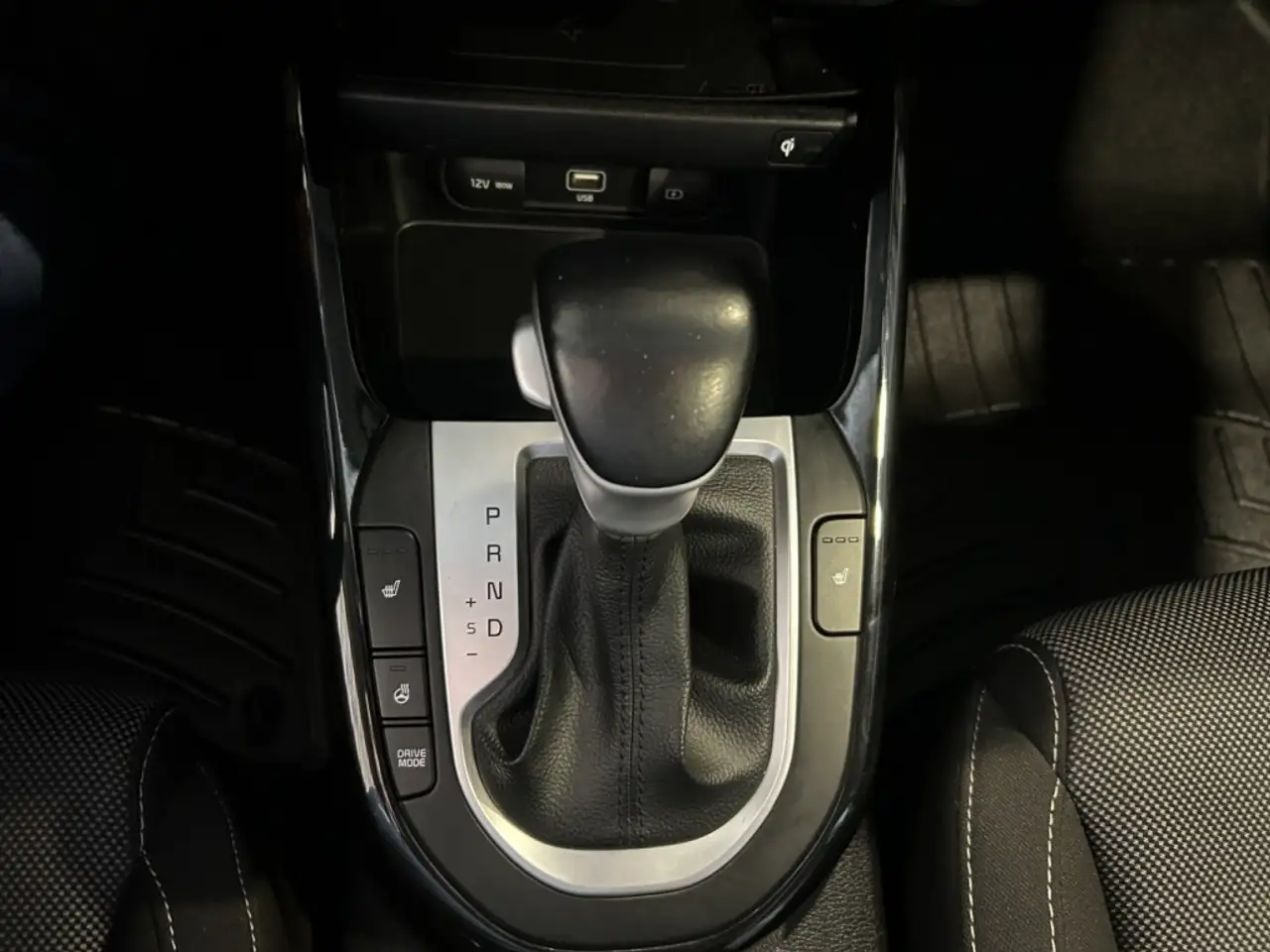 Kia Forte fotografie Kia Forte