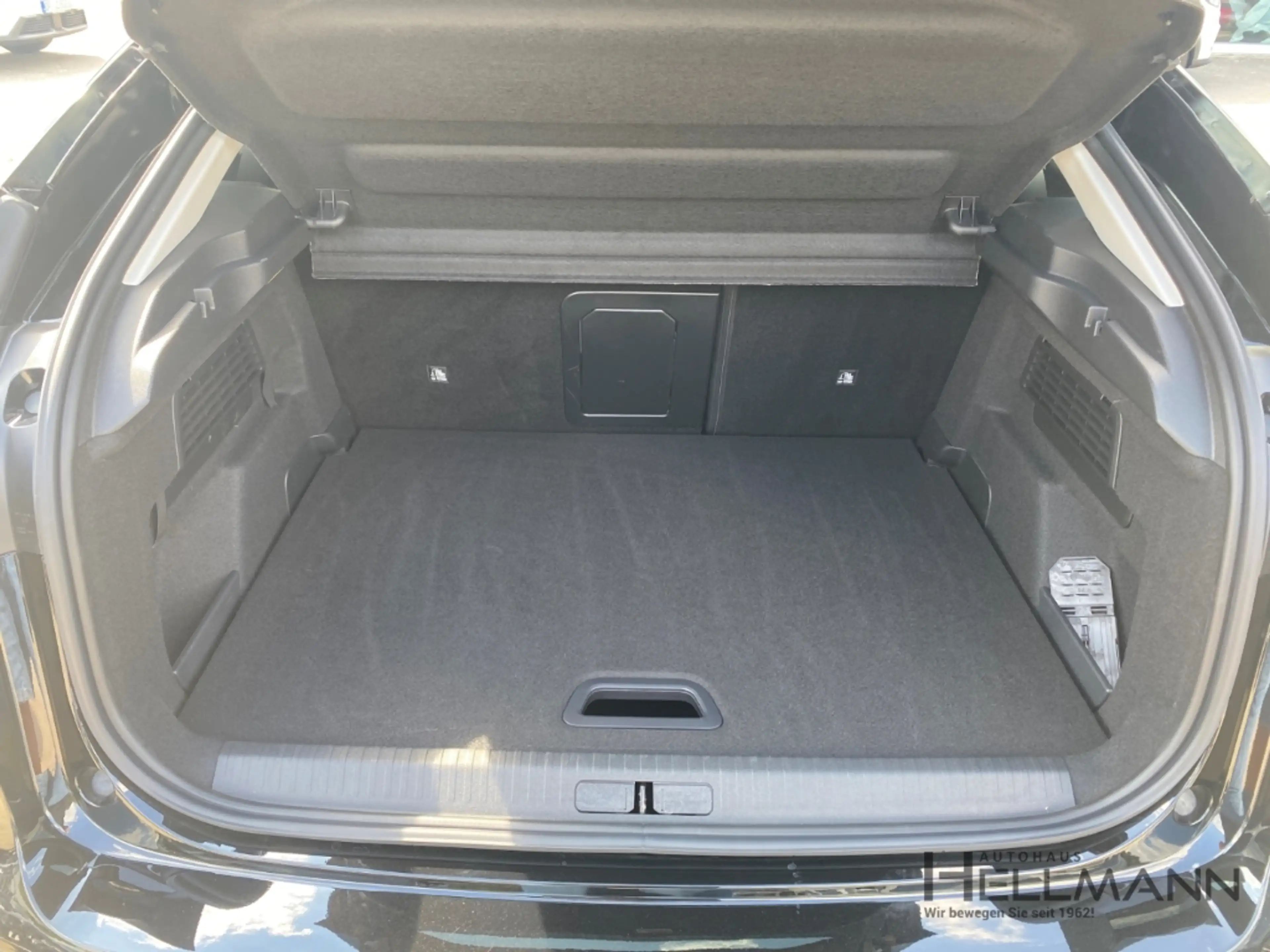 Citroen C4 Max PT 130 EAT8 S&S *Navi*Sitzheizung*Kamera* — photo 5
