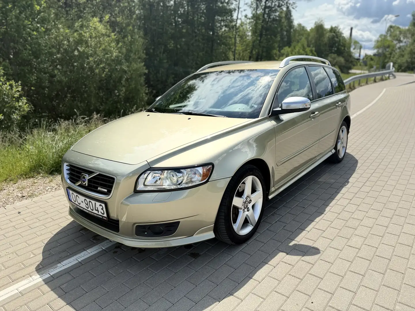 Volvo V50 D5 DPF Summum - 1