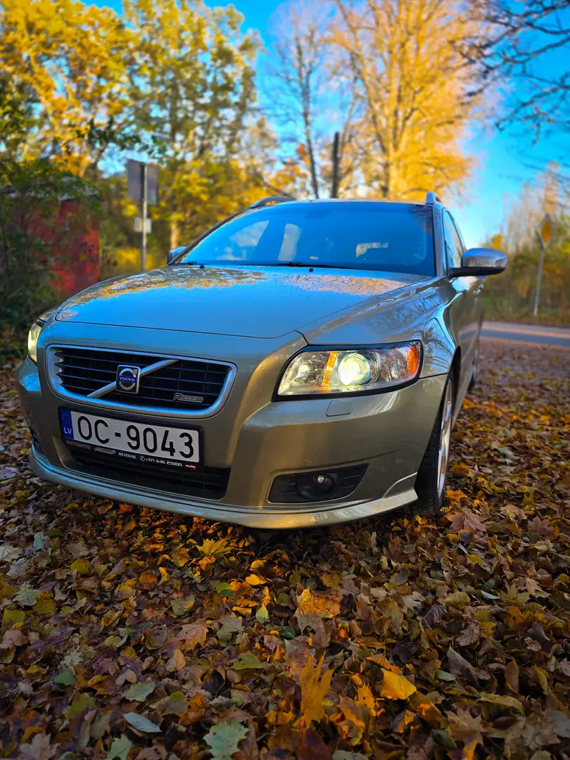 Volvo V50 D5 R-Design new TUV - 2