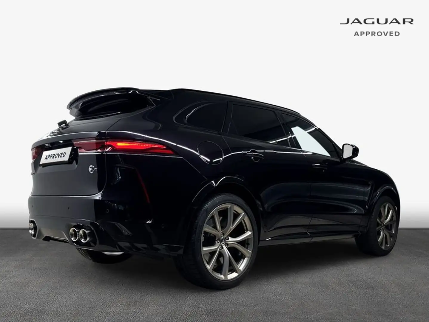 Jaguar F-Pace P550 AWD SVR - 2