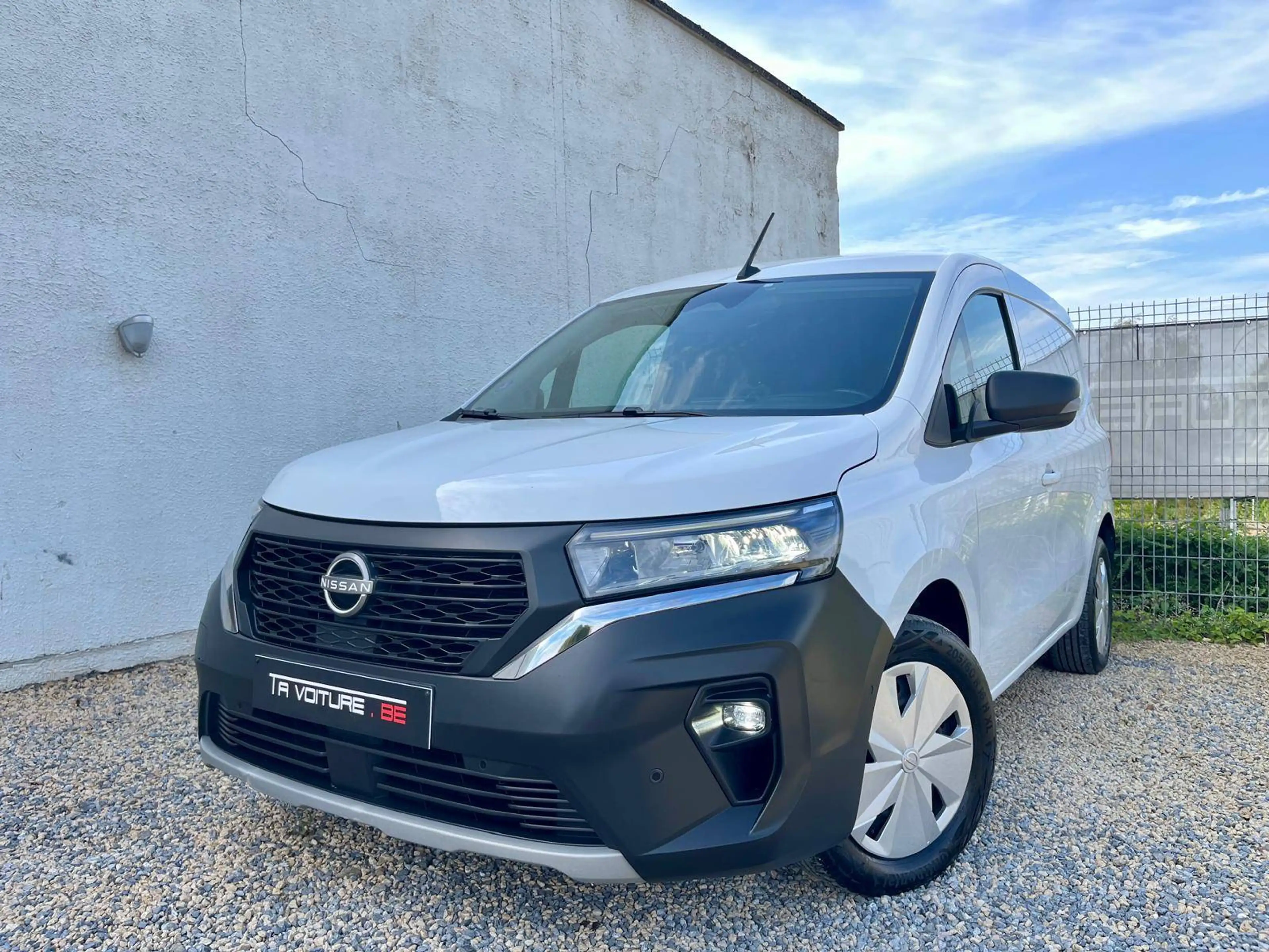 Nissan Townstar 1.3 DIG-T L1H1 N-Connecta 3Pl./LED/CARPLAY/CUIR/CLIM/CAMERA/KEYLESS — photo 2