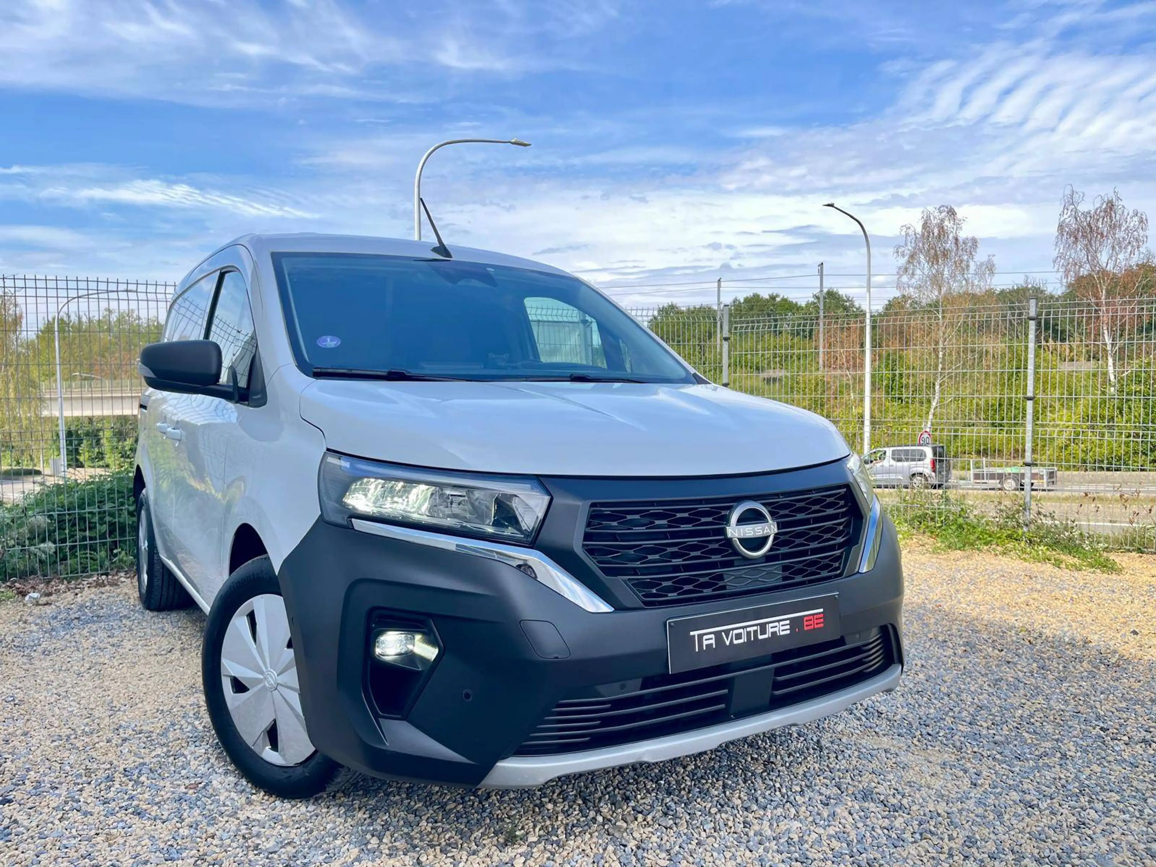Nissan Townstar 1.3 DIG-T L1H1 N-Connecta 3Pl./LED/CARPLAY/CUIR/CLIM/CAMERA/KEYLESS