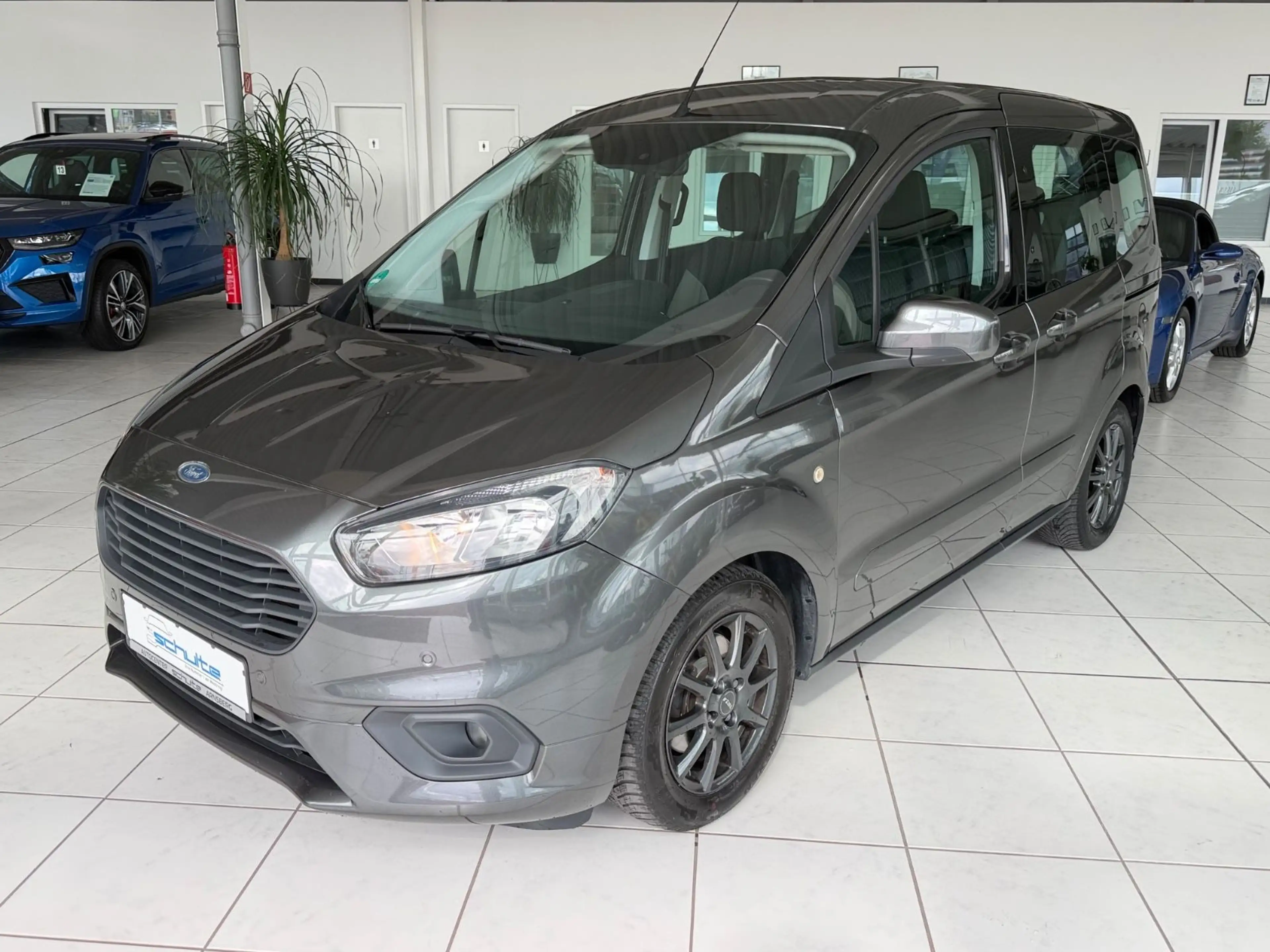 Ford Tourneo Courier Trend