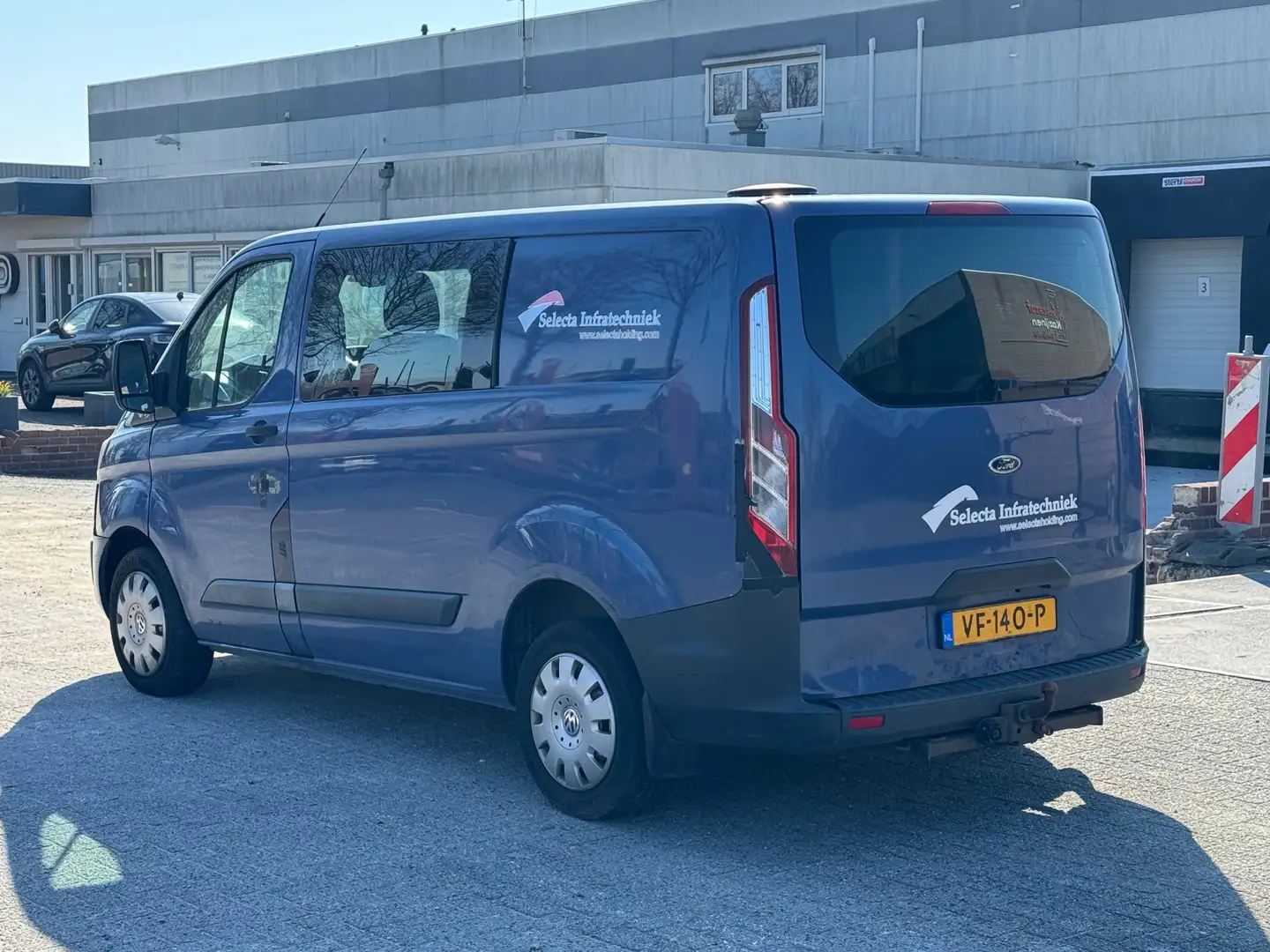 Ford Transit Custom 290 2.2 TDCI L1H1 DUBBELE CABINE Blauw - 2