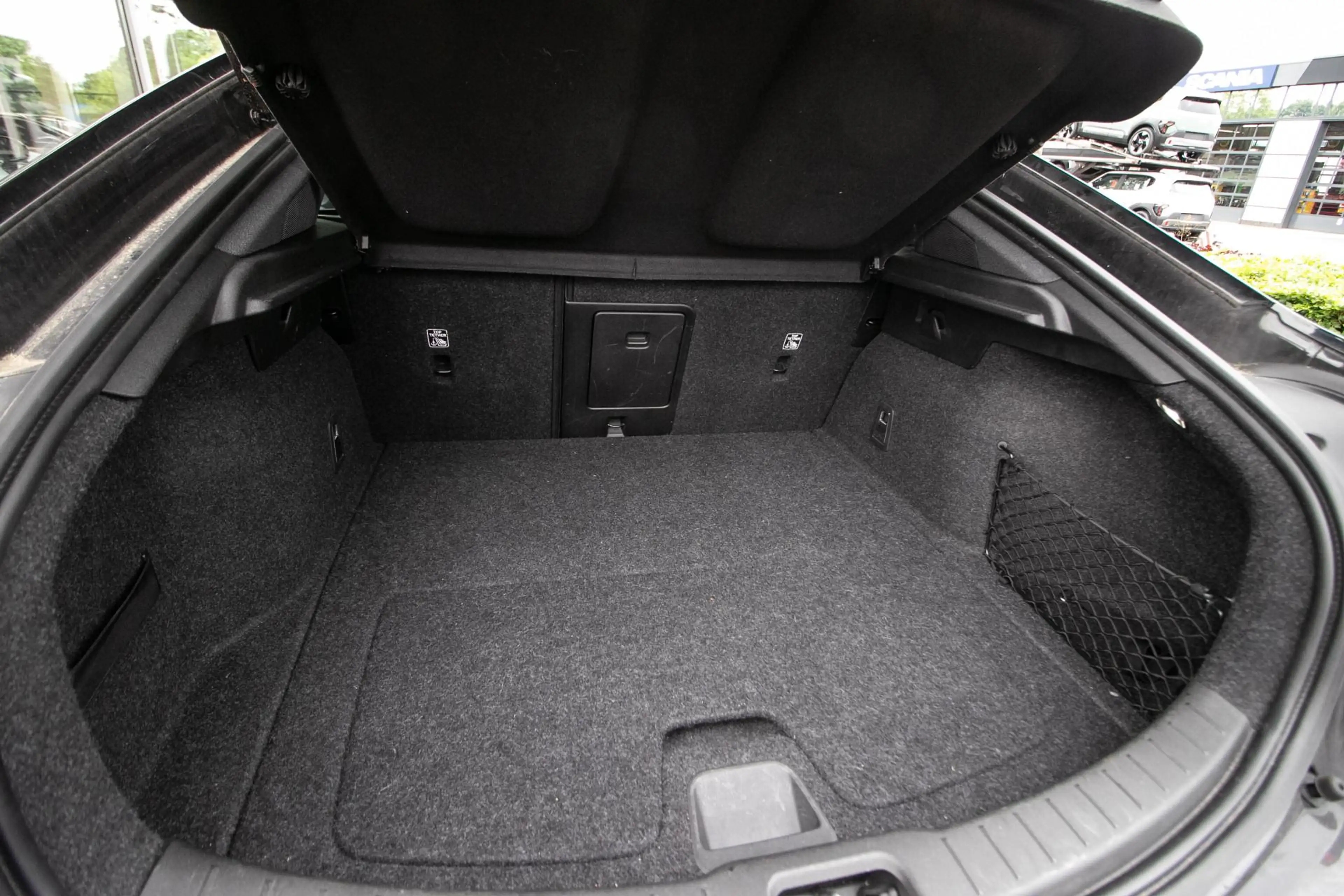 Polestar 2 Long Range Dual Motor Launch Edition 78kWh - SOH 8 — photo 10