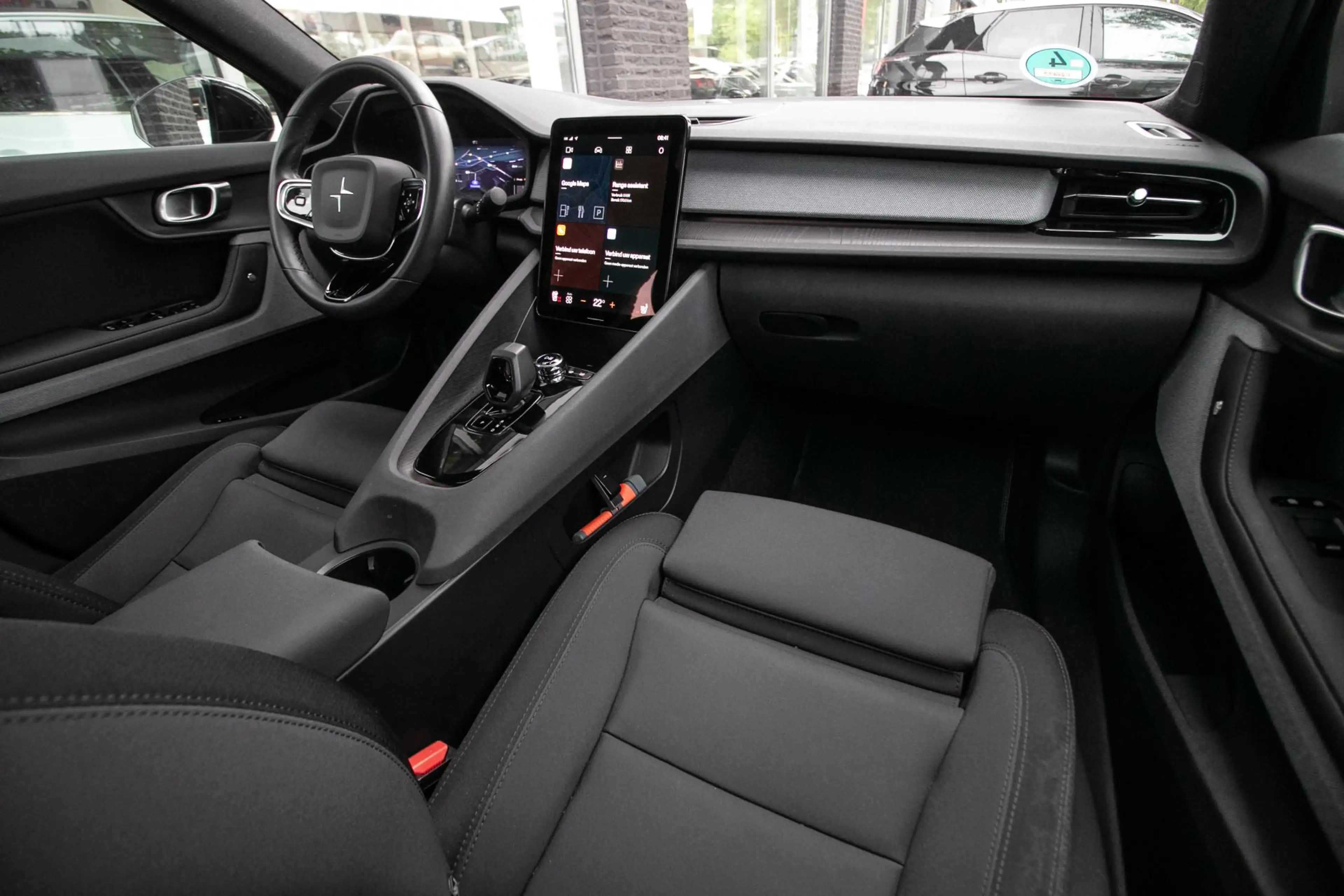 Polestar 2 Long Range Dual Motor Launch Edition 78kWh - SOH 8 — photo 4