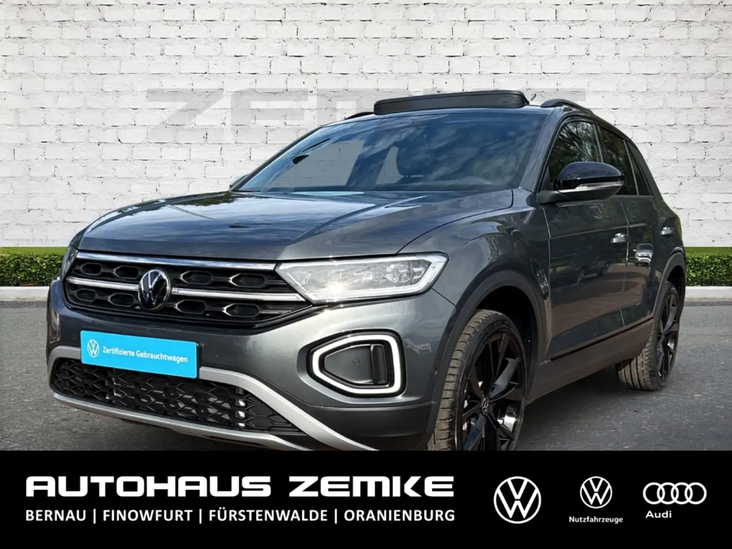 Volkswagen T-Roc 1.5 TSI DSG Style El. Panodach Digitales Cockpit L Grau - 1
