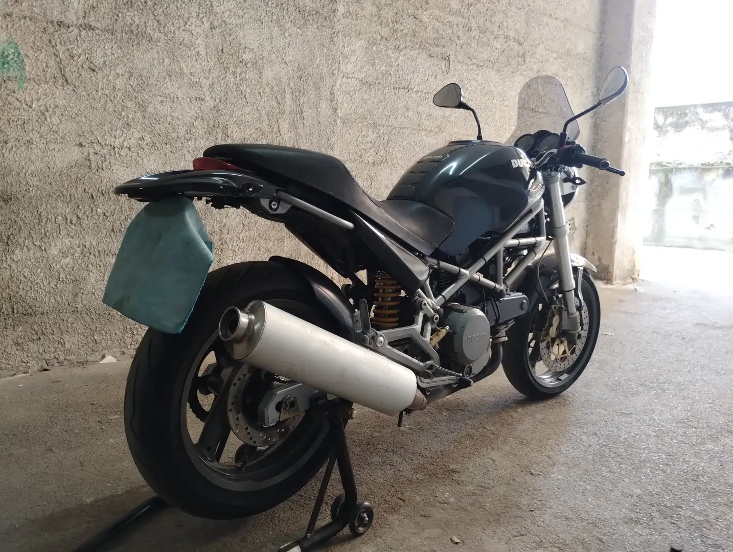 Ducati Monster 620 Dark ie. Чёрный - 2