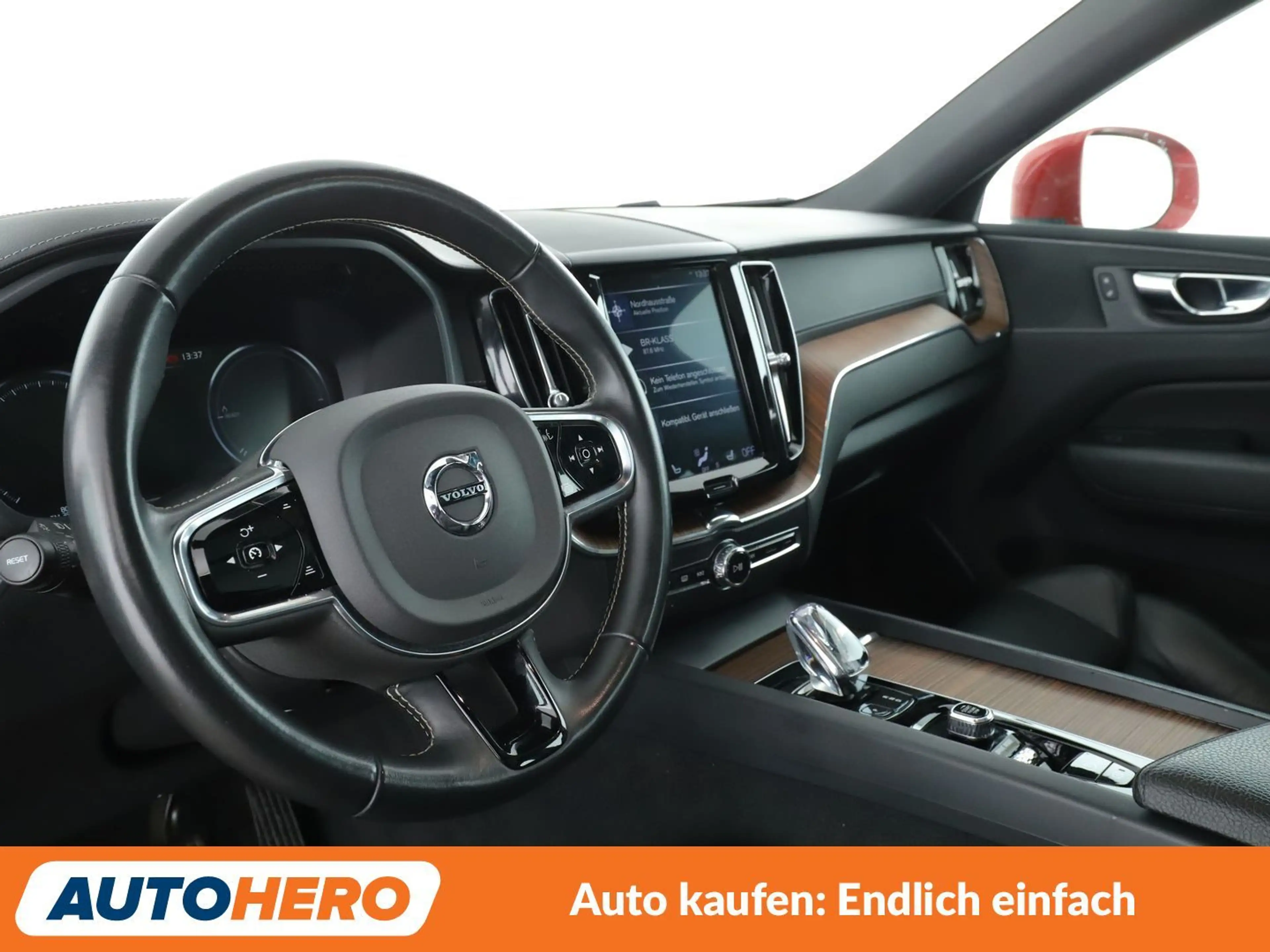 Volvo XC60 2.0 T8 Plug-in Hybrid Inscription AWD Aut.*NAVI* — photo 11
