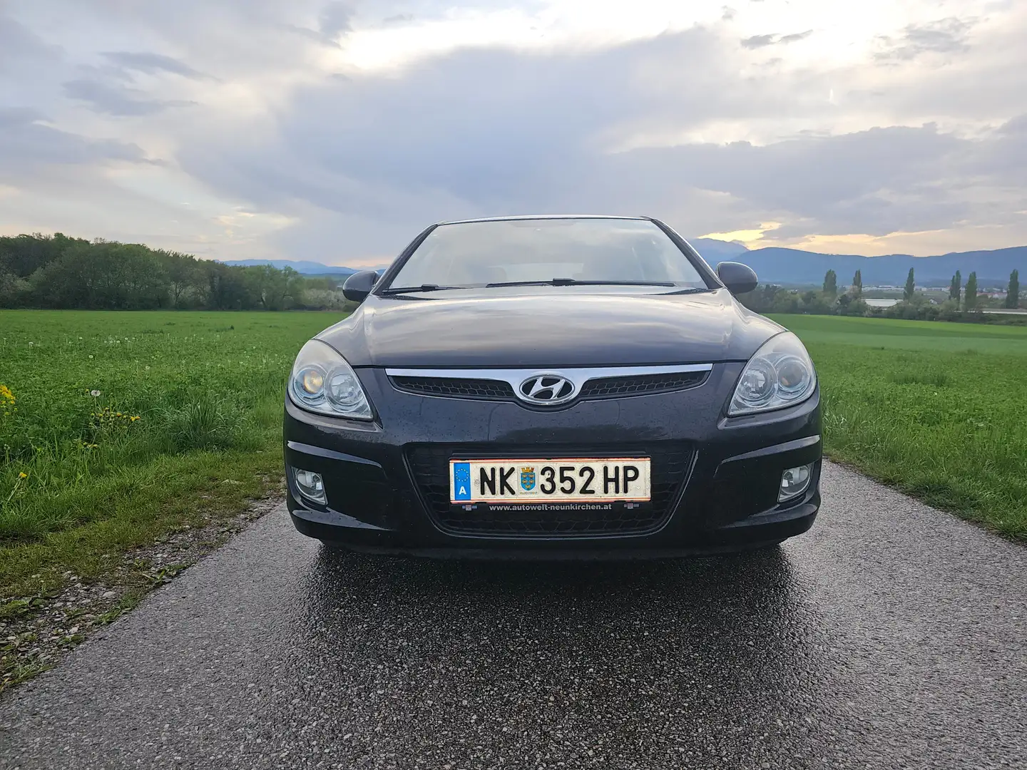 Hyundai i30 1,4 CVVT Cool Schwarz - 2