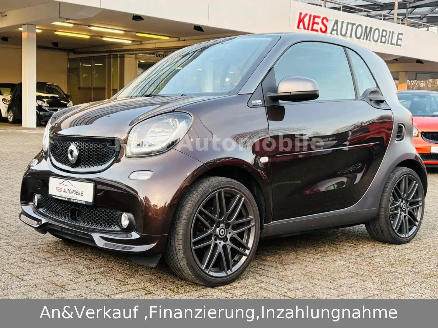 smart forTwo Brabus Xclusive 90Ps AUTOM/LEDER/NAVI/KAM Grau - 1