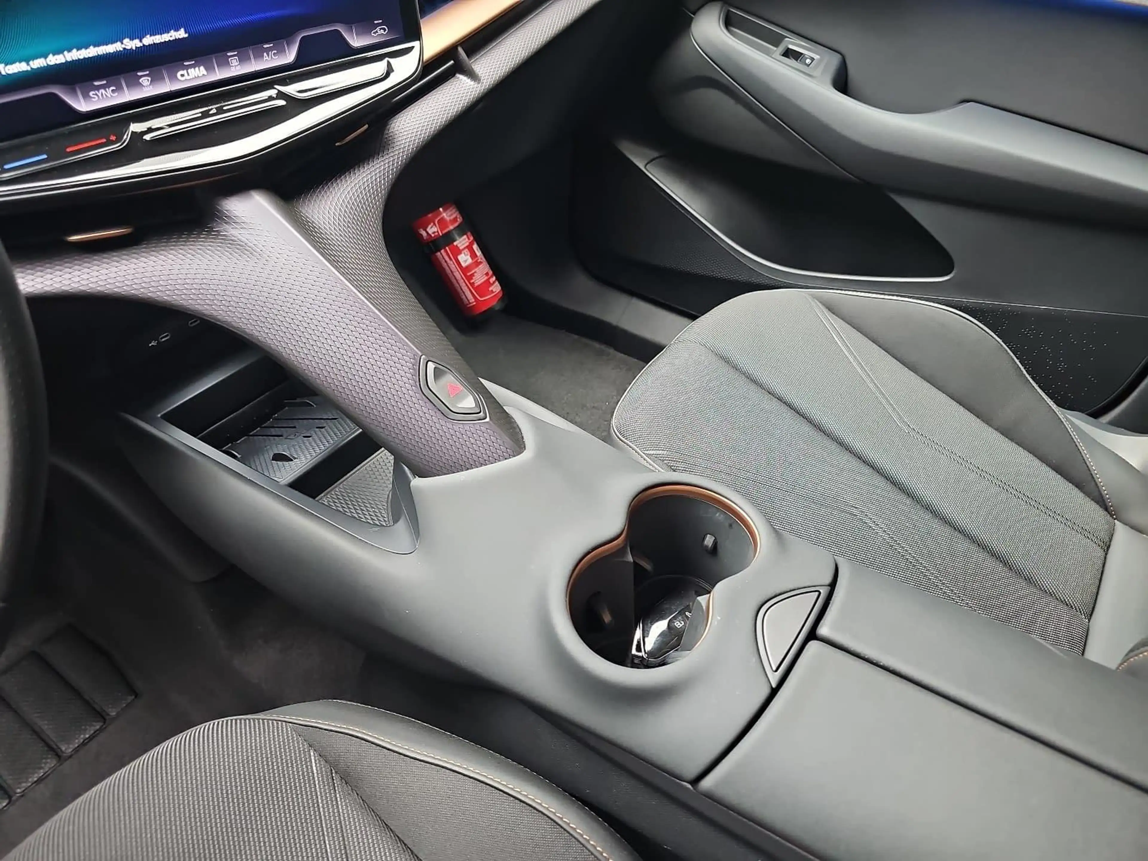 CUPRA Tavascan TAVASCAN ENDURANCE (77 KWH) NAVI ACC — photo 13