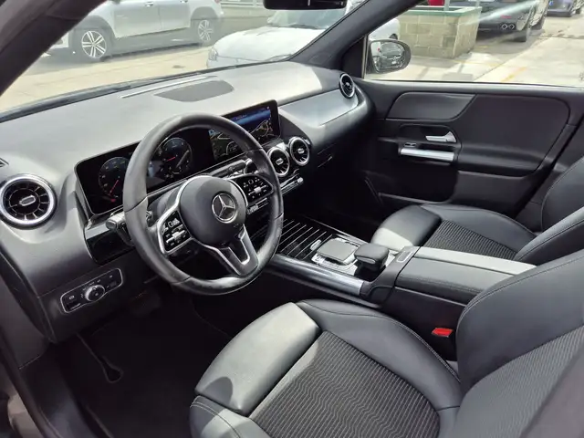 Mercedes-Benz B Class view 6