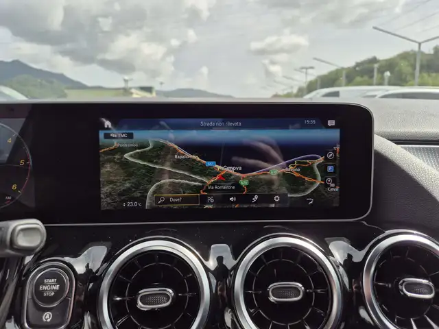 Mercedes-Benz B Class view 11