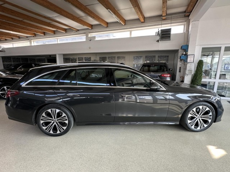 Mercedes-Benz E 220 T d 4Matic Modelljahr 2026+DISTRONIC+AHK+19 Zoll+W — photo 6