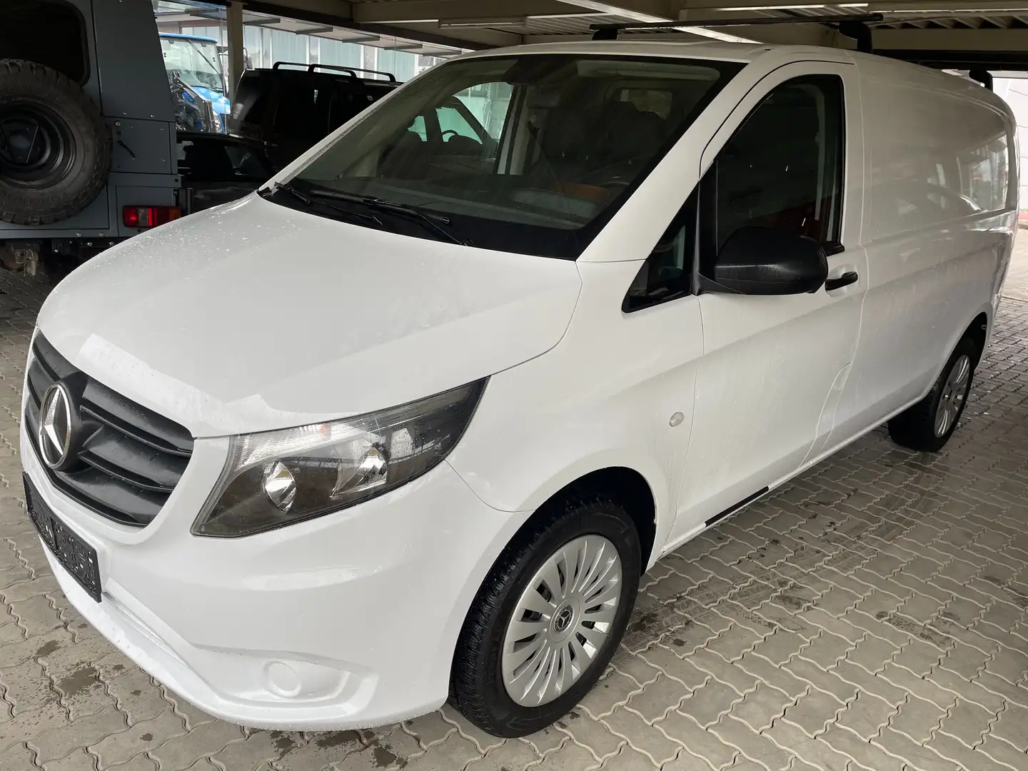 Mercedes-Benz Vito Kastenwagen 114 CDI 4x4 kompakt (447.601) Blanc - 1