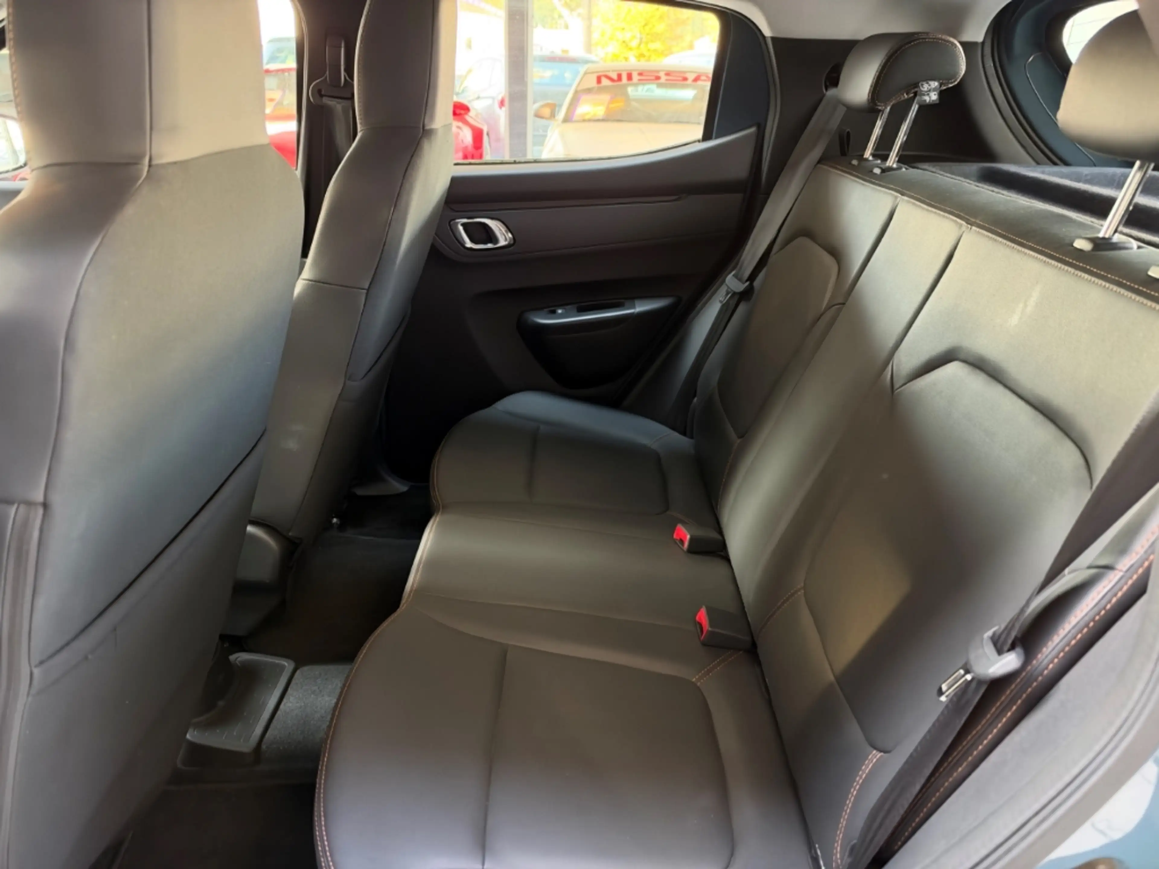 Dacia Spring Electric Extreme Scheckheft CCS-Ladedose — photo 14