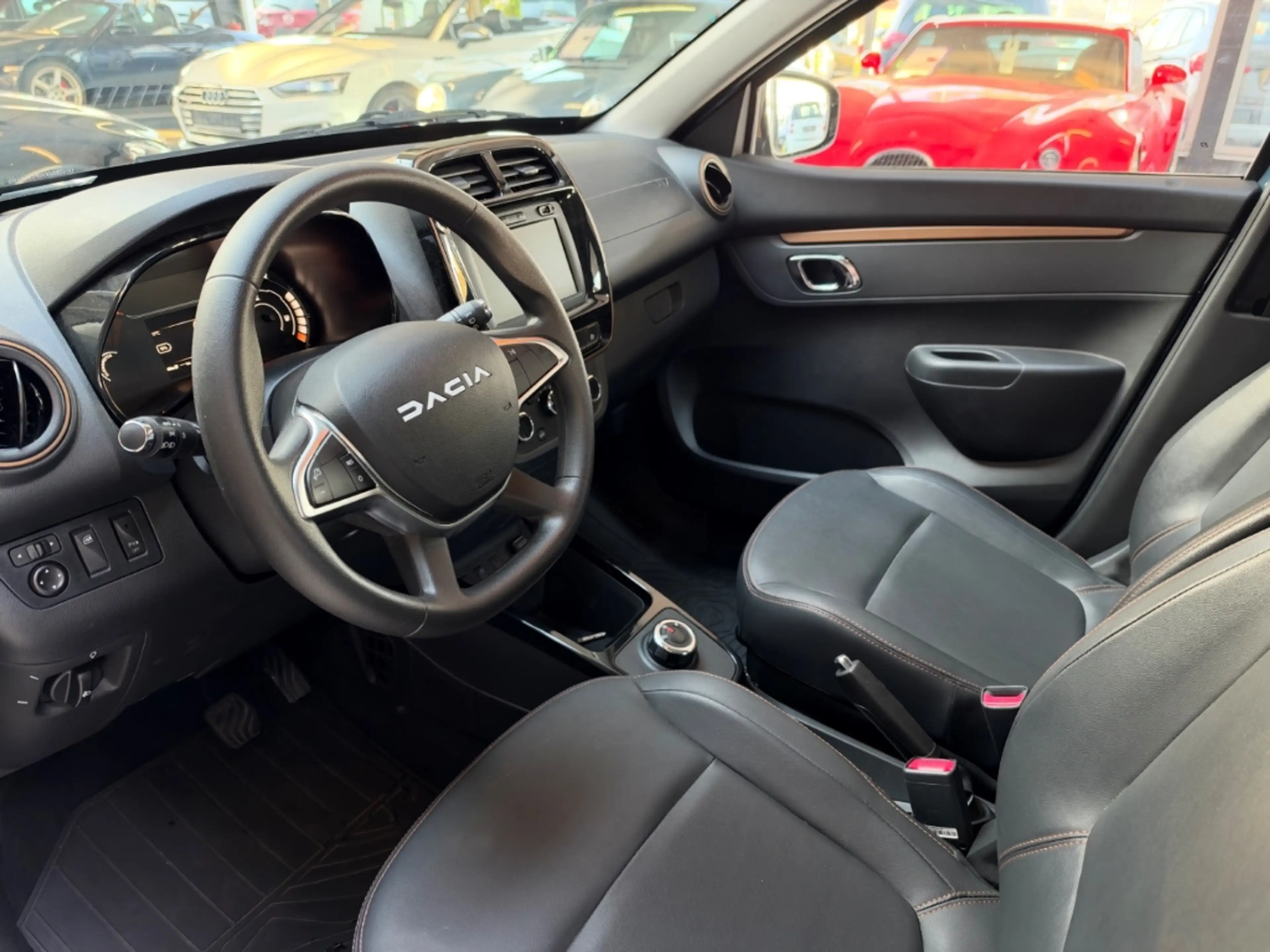 Dacia Spring Electric Extreme Scheckheft CCS-Ladedose — photo 9