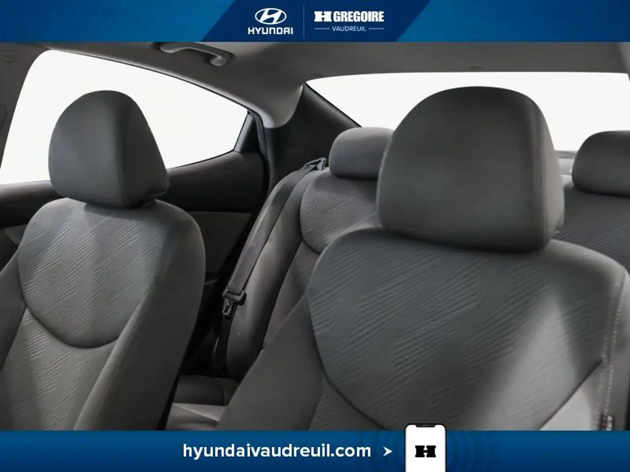 Hyundai ELANTRA снимка Hyundai ELANTRA