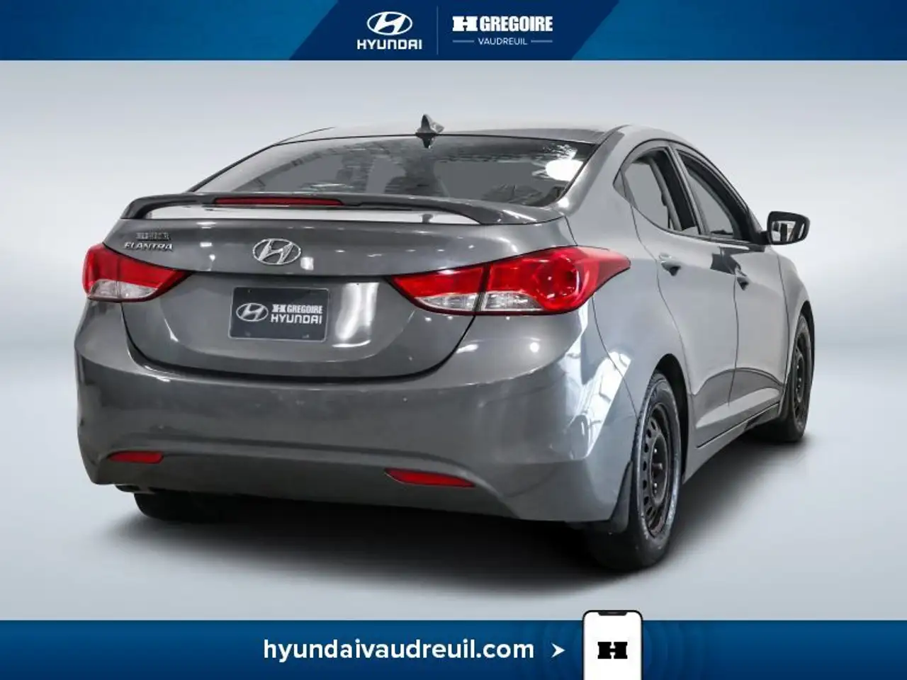 Hyundai ELANTRA снимка Hyundai ELANTRA