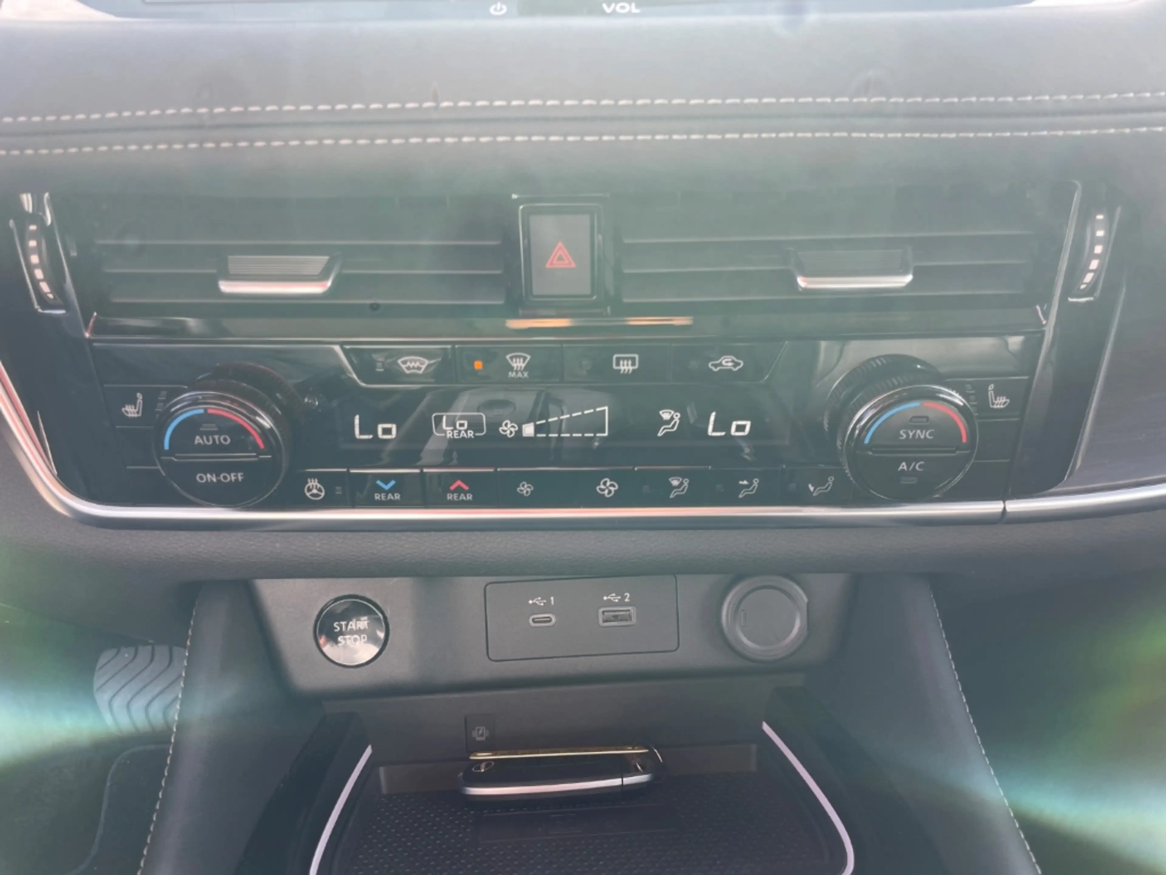 Nissan X-Trail Tekna 4x4 1.5 VC-T e-Power EU6d Navi Memory Sitze — photo 11