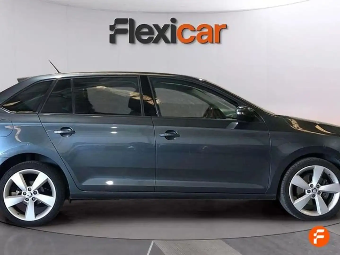 Skoda Rapid/Spaceback 1.6 TDI CR 105cv Ambition Gris - 1